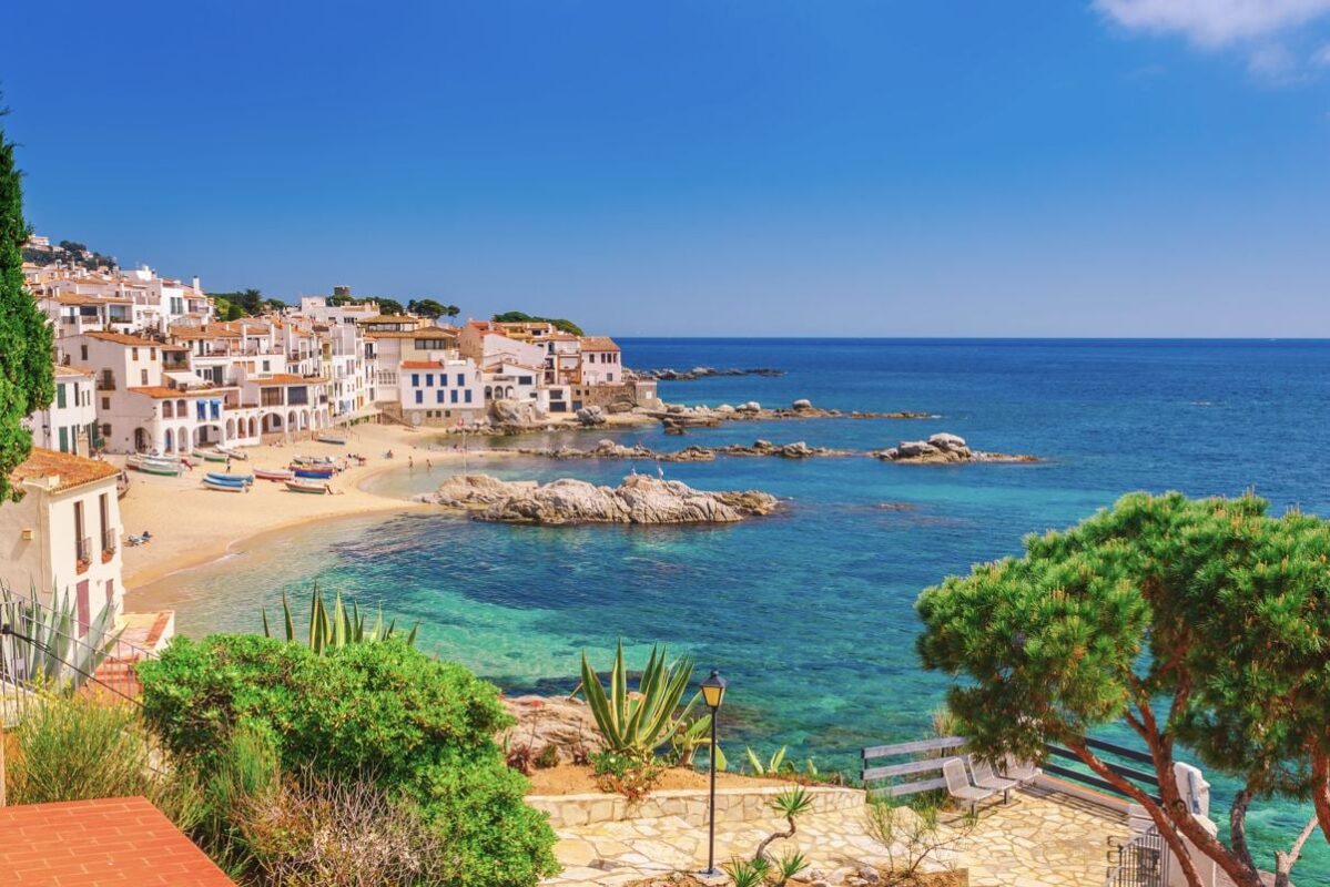 The U.S. Is No Longer The World's 2nd Favorite Destination: European Country Takes Over Again