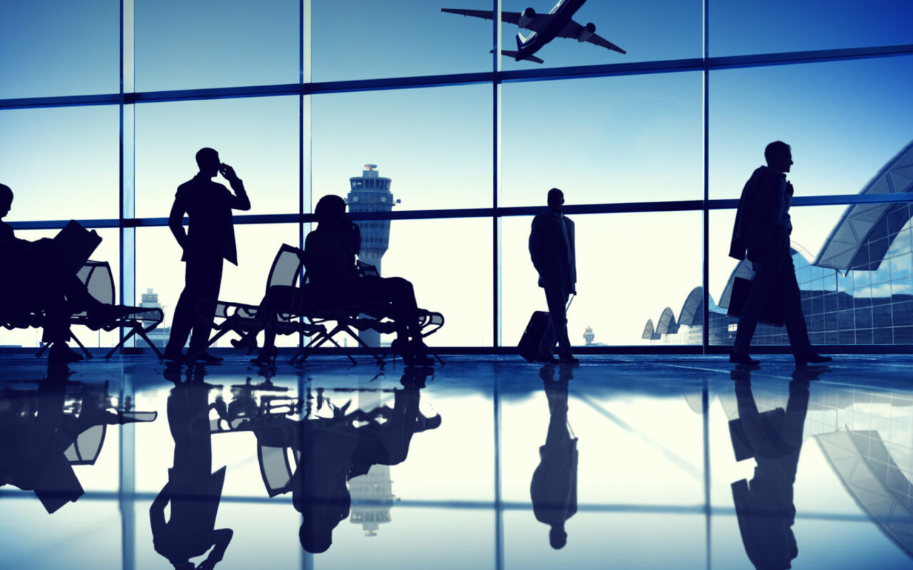 Middle East airports lose up to $1 billion