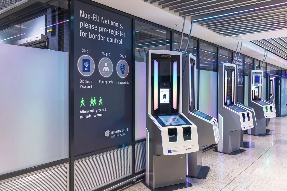 44,000 Travelers Denied Entry To Europe With New EES System: Here's What You Need To Enter