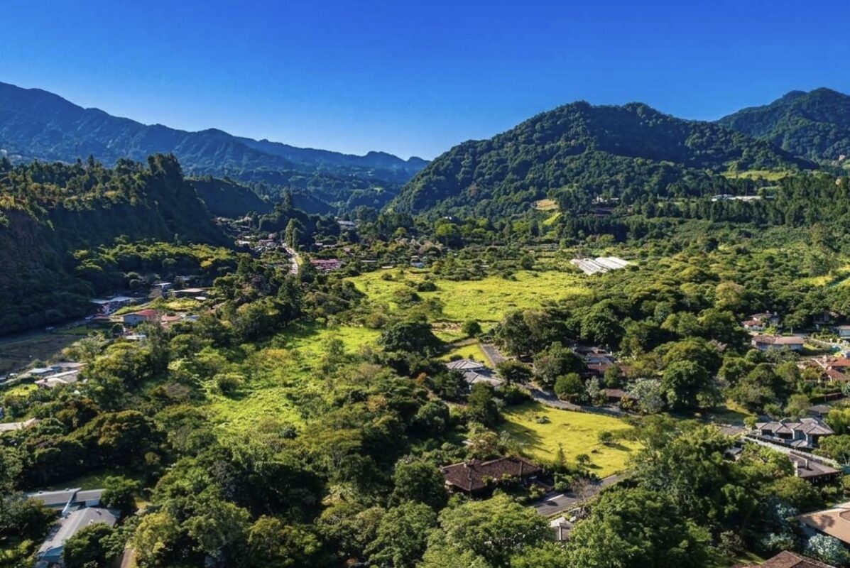 This Hidden Volcanic Valley Uses The US Dollar, Has 75°F Winters, And $45 Mountain Cabanas